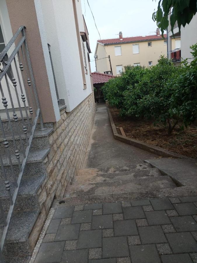 Apartments "Jope I Toni" Biograd Na Moru Exterior foto